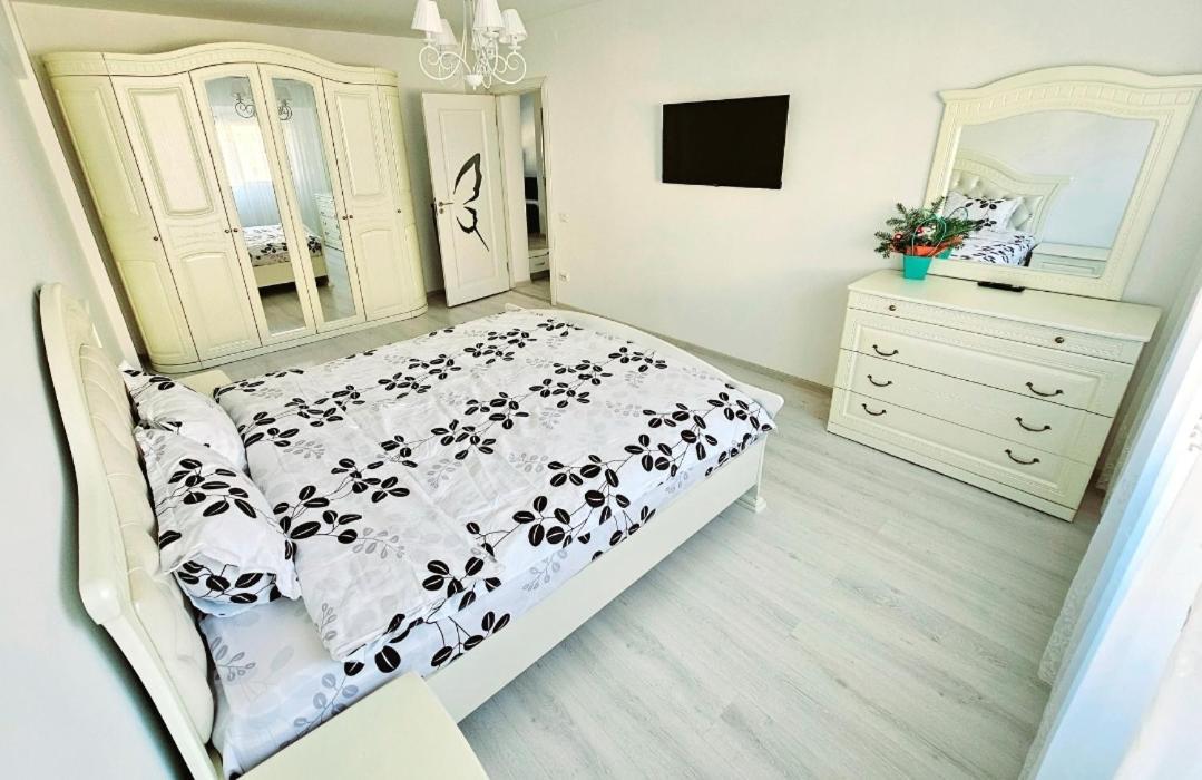 White Apartament, 브러일라 외부 사진